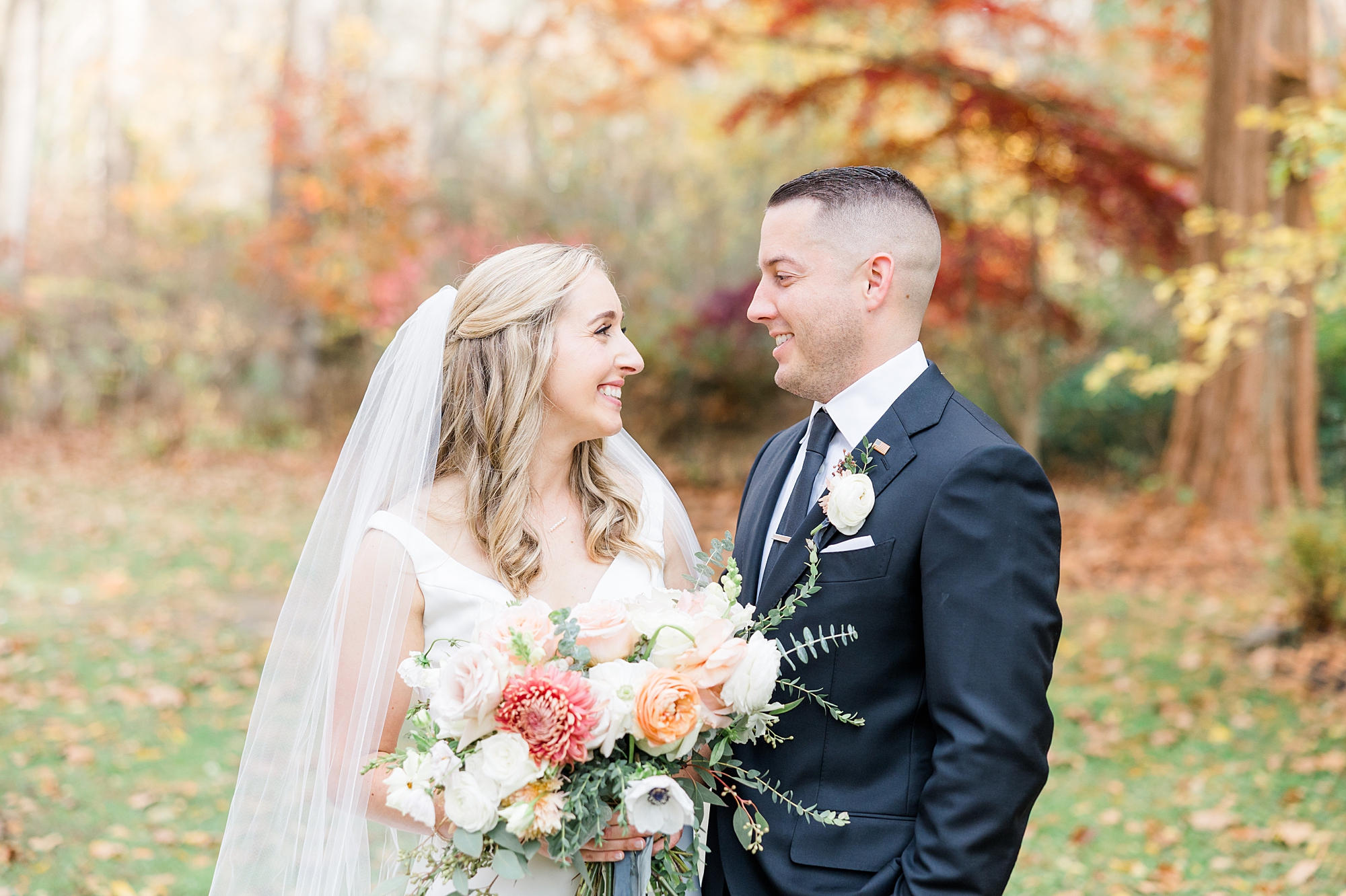 fall wedding portraits in Rose Valley PA