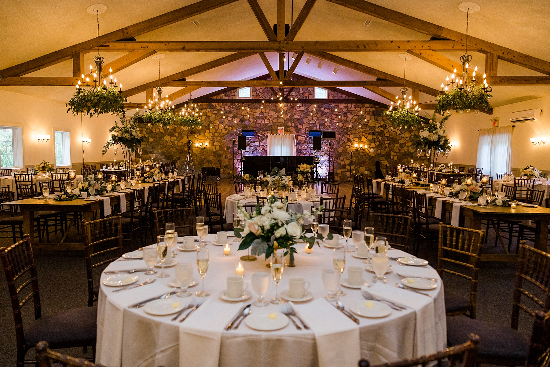 romantic and elegant Elegant PA wedding venue at HollyHedge Estate