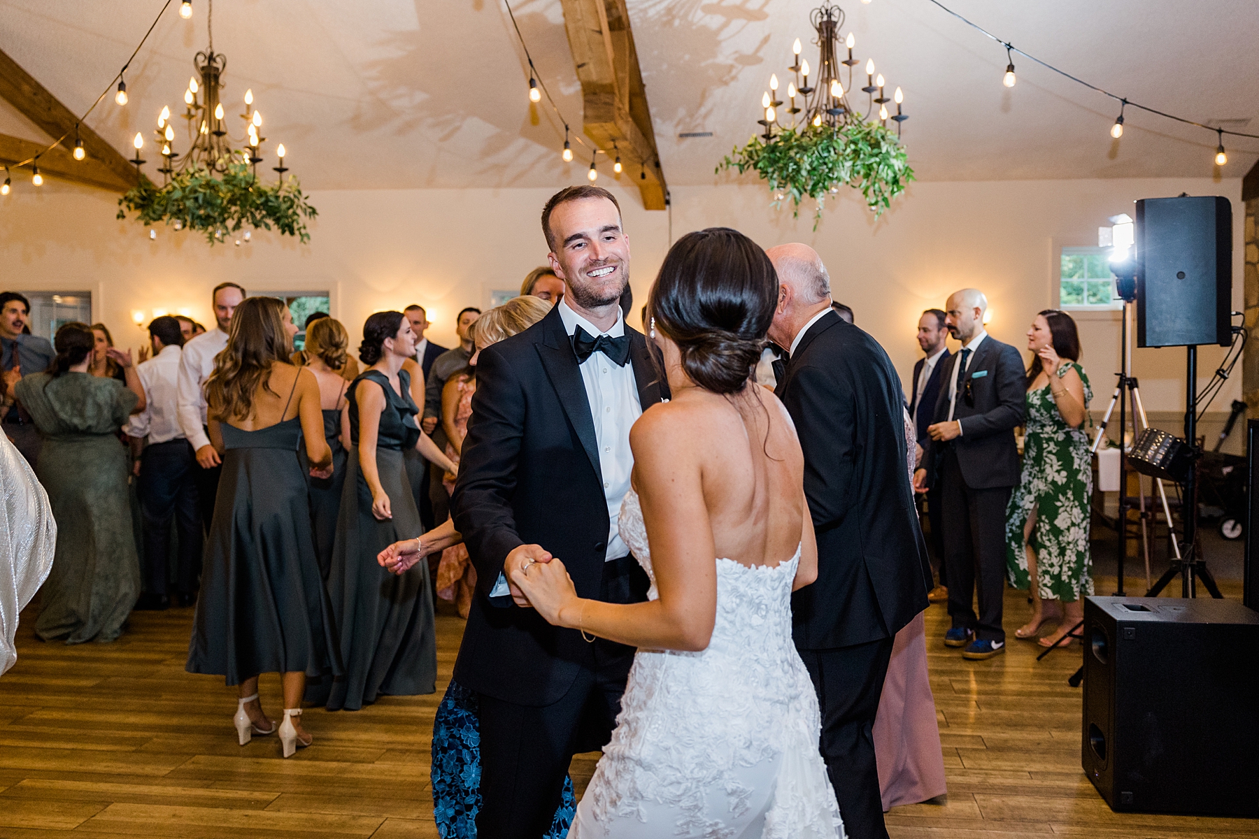 bride and groom share dance 